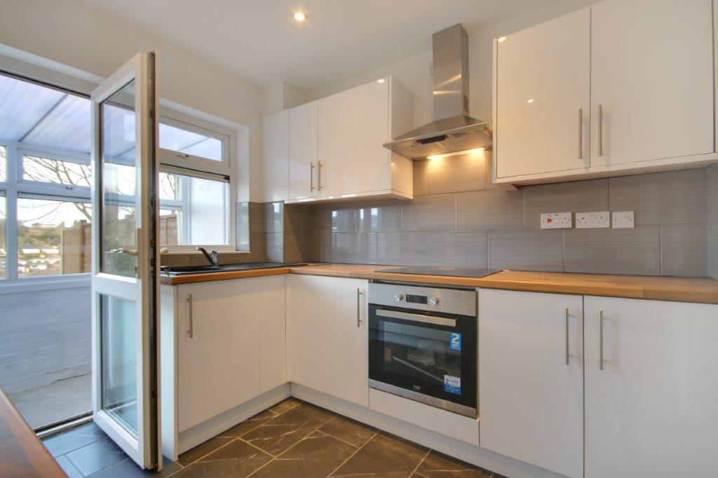 Eaves Road Dover Graham John